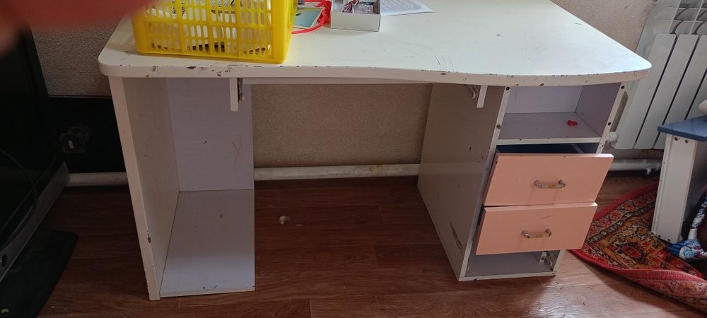 Детьски мебель парта
