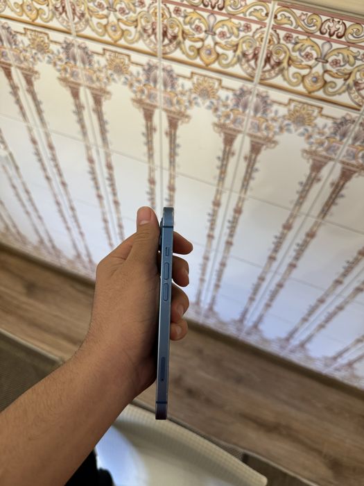 Айфон 13 продам