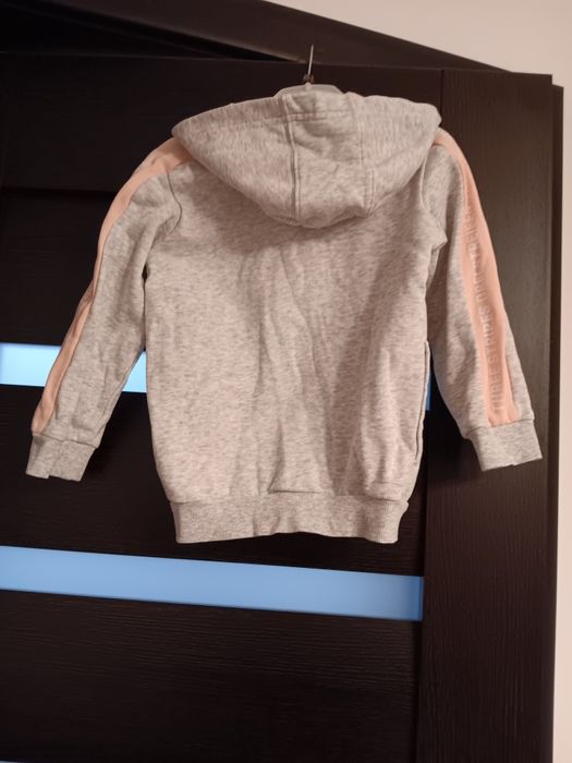 Vând bluză de trening copii