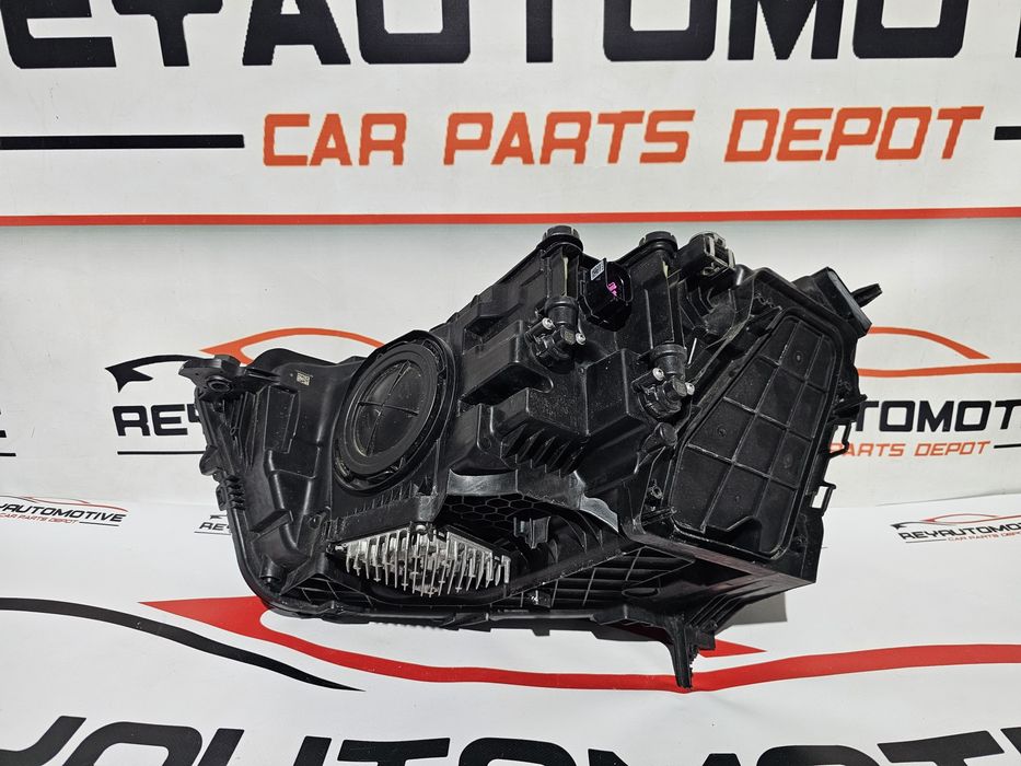 Far dreapta led Audi Q3 83A dupa 2018 cod 83A941012