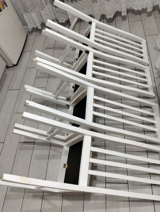 Стулья белые 4 шт