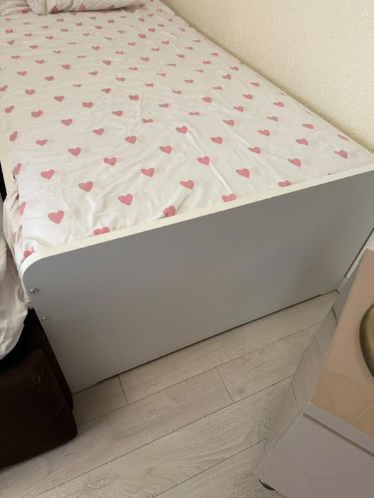Vand pat Ikea copil cu saltea inclusa