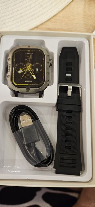 Смарт часовник..