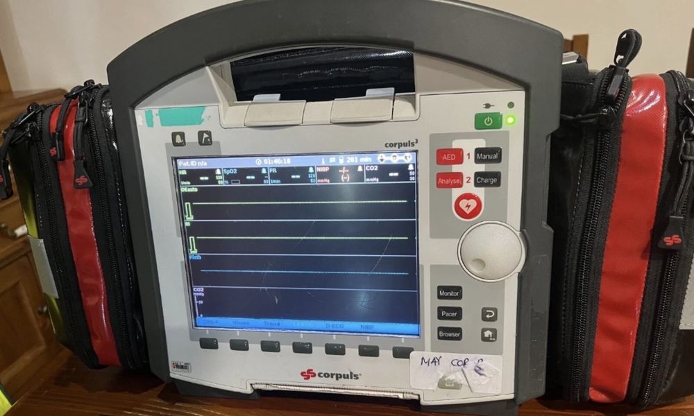 Monitor defibrilator  corpuls3 functii vitale Ambulanta