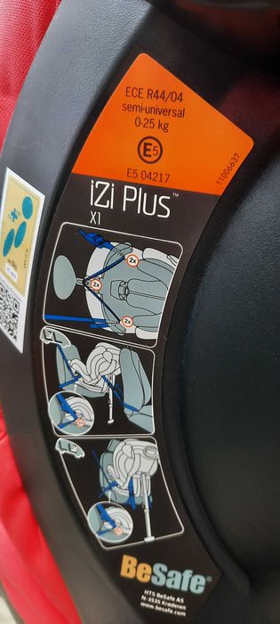 Scaun copil BeSafe iZi Plus X1 pentru autoturism