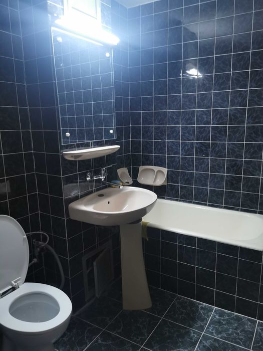 Închiriez apartament cu 2 camere – Craiova, cartier 1 Mai