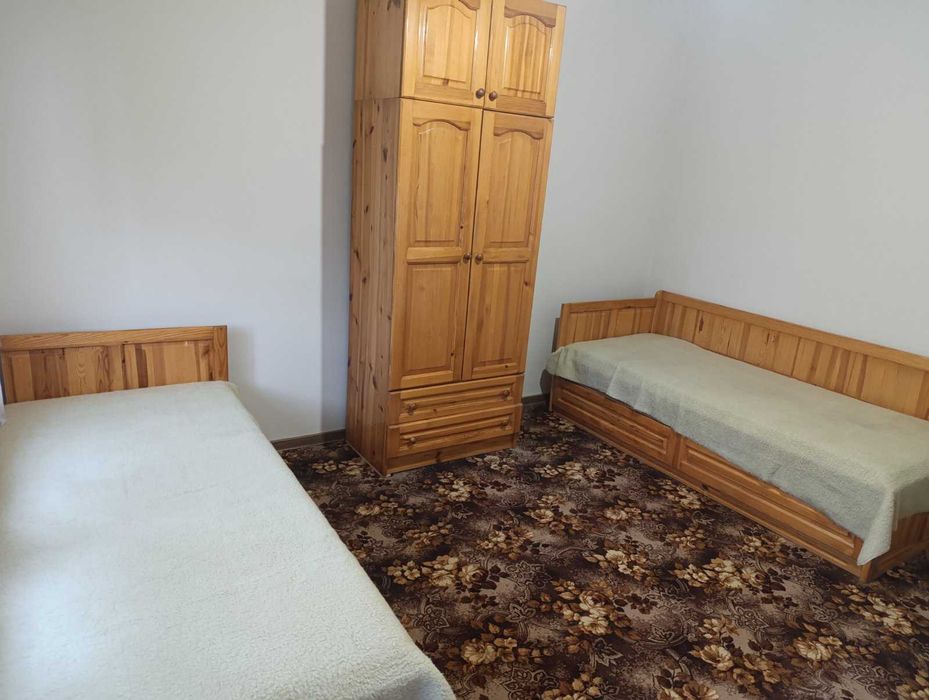 Дава се под наем Тристаен апартамент в Димитровград - 70 кв.м за 178.5 € - Снимка #2