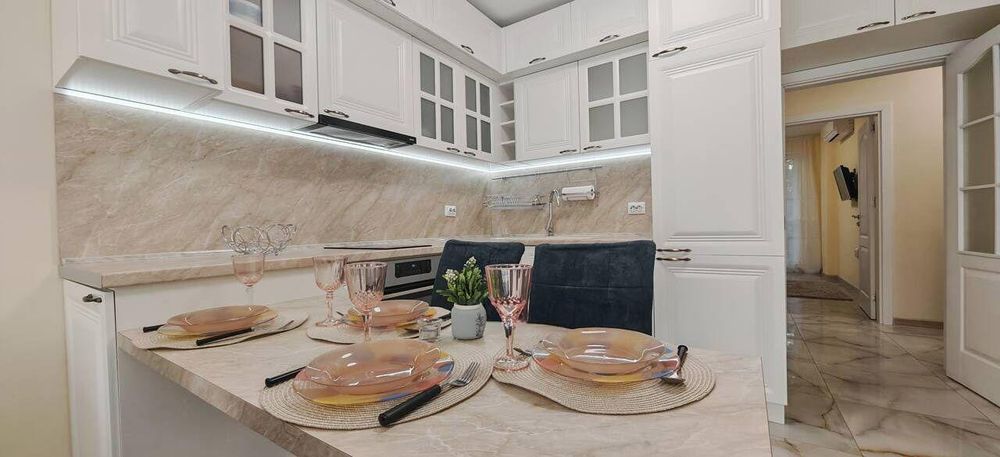 Тристаен, под наем, ж.к Братя Миладинови