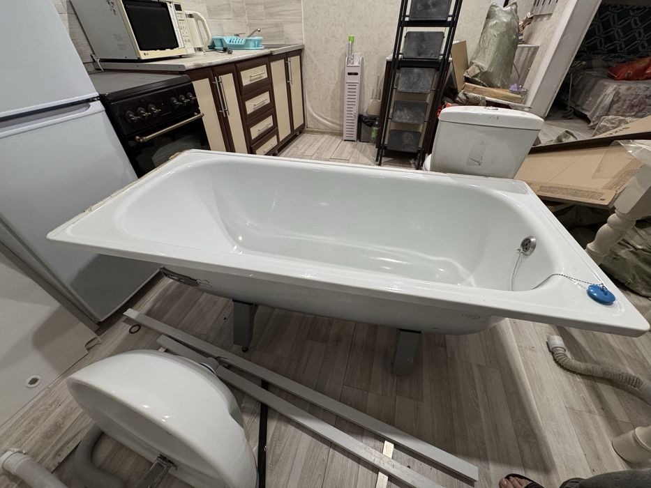 Продается ванна металлическая 150см*70см