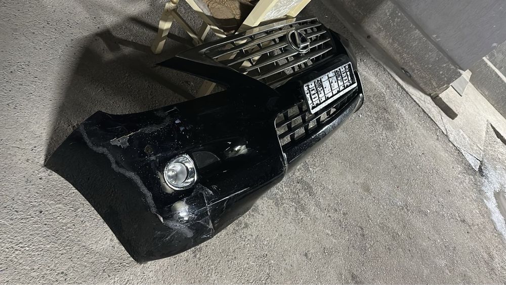 Бампер передний  лексус 570