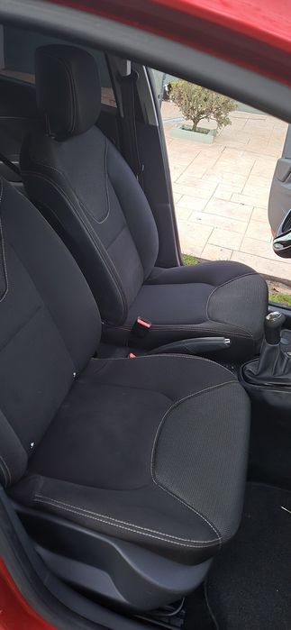 Renault clio 1.5 diesel,