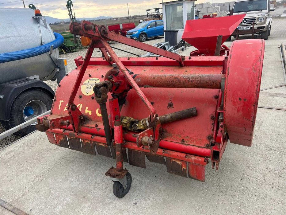 Tocator resturi vegetale Taarup - pt cartofi / legume -  1,5 m