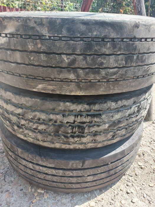 Vând cauciucuri Michelin și continental