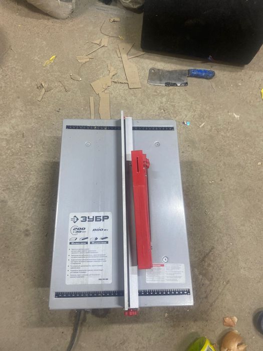 Электро столярный пила