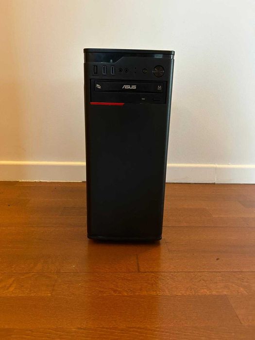 AMD Athlon 3000G | 8GB RAM | SSD 240GB | Stare bună