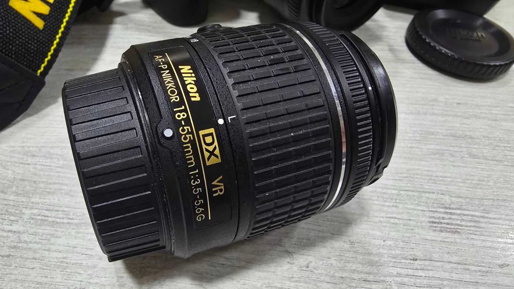 Фотоапарат Nikon D3500 + Nikon 18-55 VR , Nikon 35mm 1.8G DX