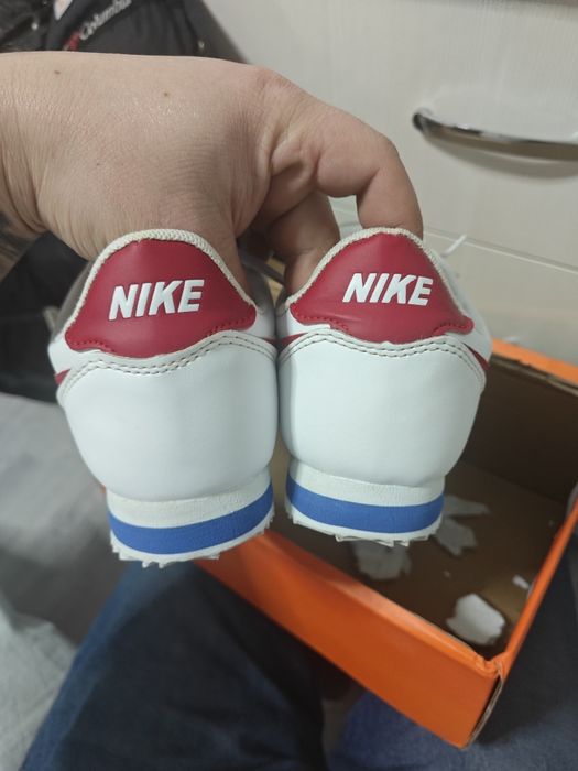 Nike Cortez  очень лёгкие 40 размер