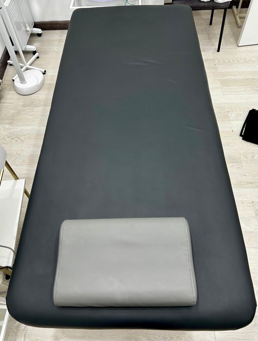 Продаются кушетки в отличном состоянии!