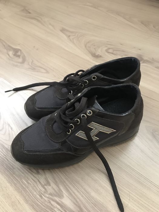 Adidasi hogan marimea 36