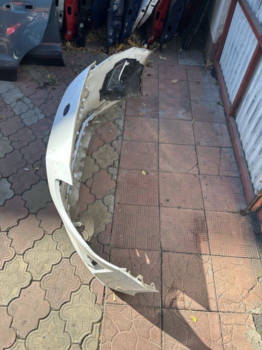 Bara fata + grila Ford Focus 4 2018/2019/2020/2021/2022