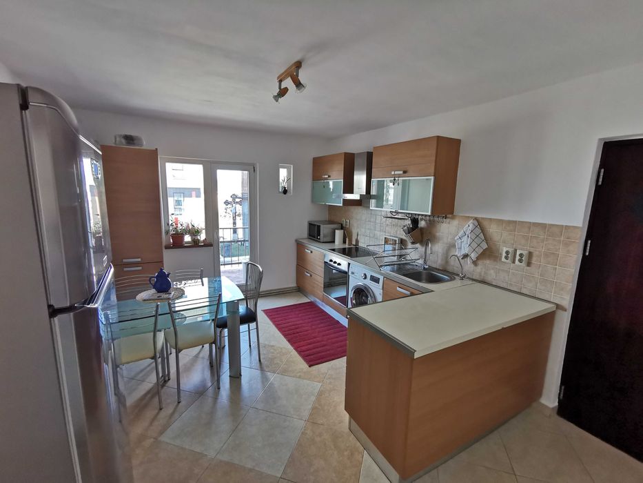 Închiriere ap 2 camere decomandate Zorilor capăt Obs - proprietar