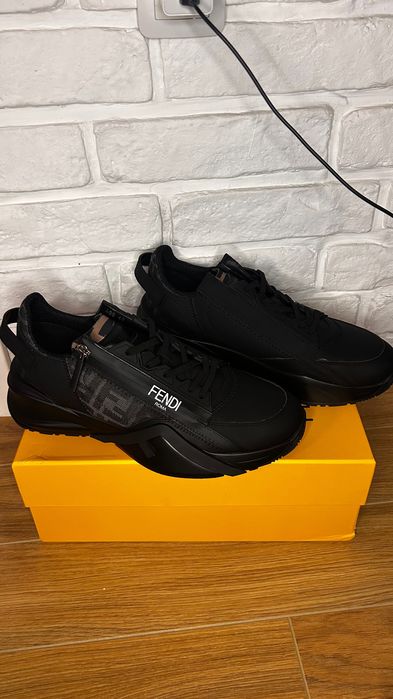 Fendi Flow обувки 43(28,5см) оригинални