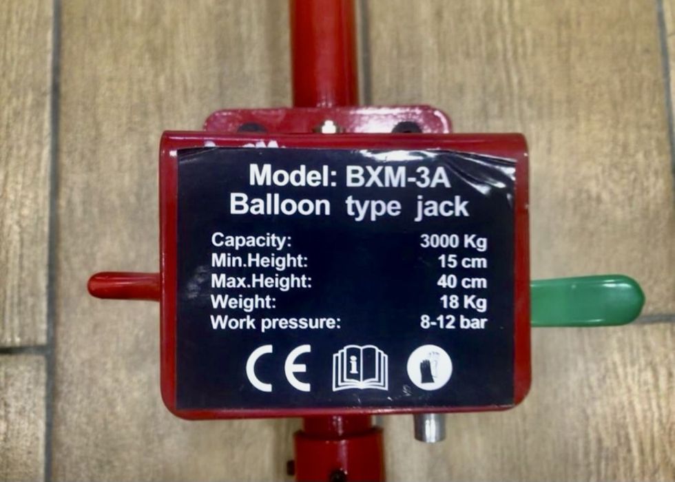 Воздушный домкрат пневматический