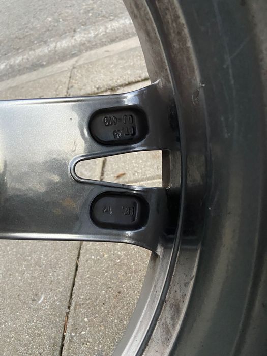 Гуми с джанти 5х112   225/40 R18