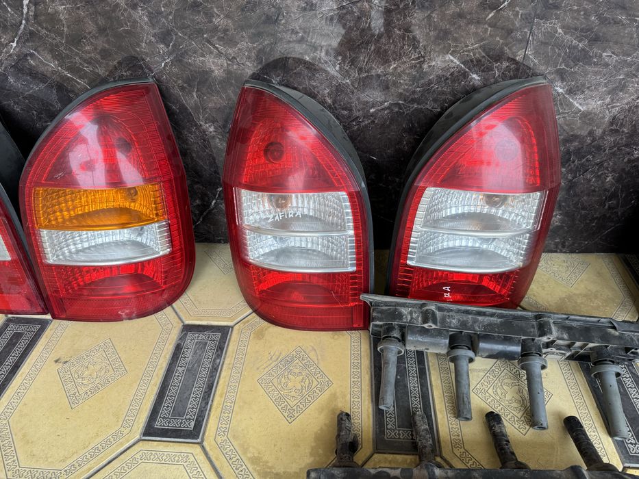 Задний стоп опель зафира а