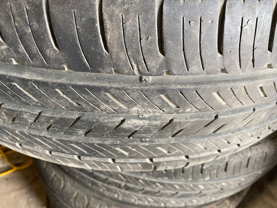 Продам летнюю резину