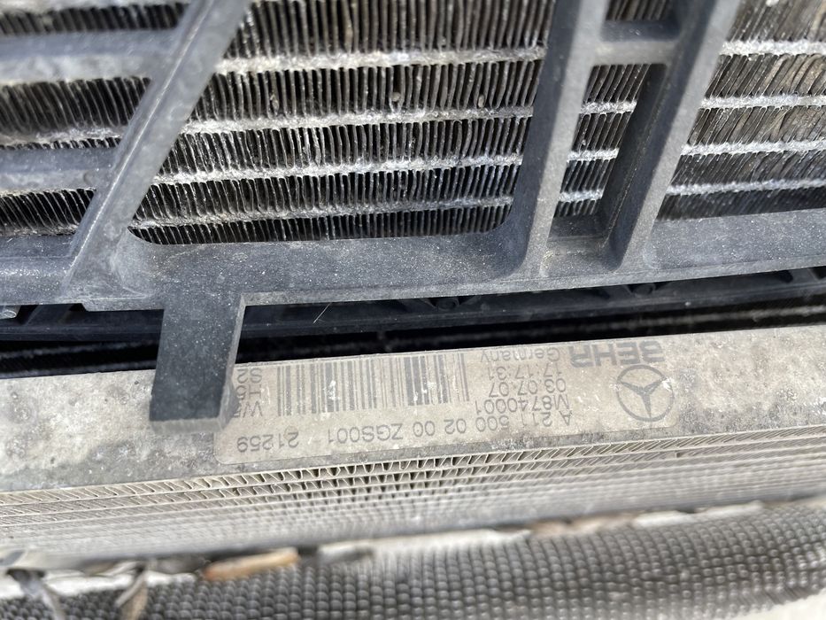 Set radiatoare Mercedes benzina 3.5 5.0 cls s GMV radiator apa aer