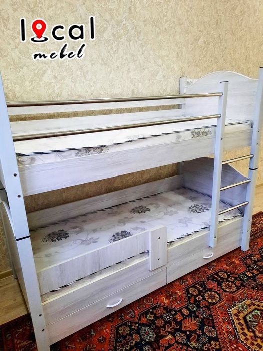 Bolajonlar uchun 2 qavatli krovatlar