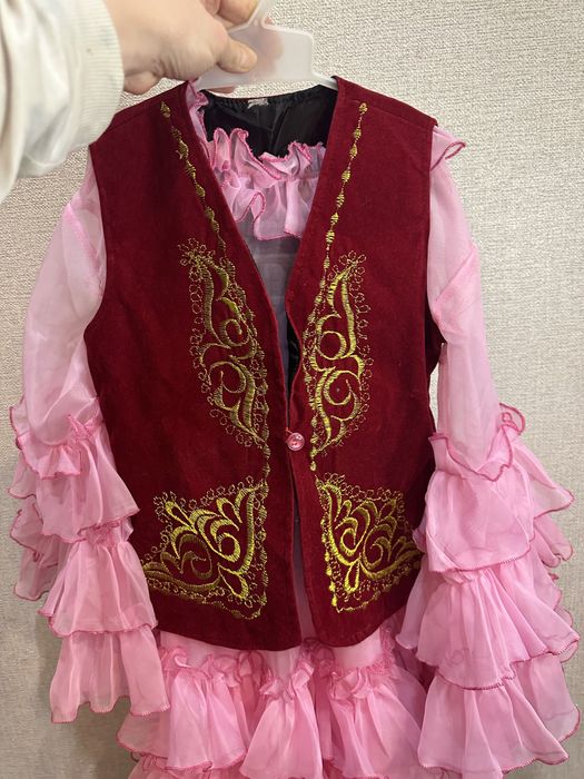 Костюмы национальные