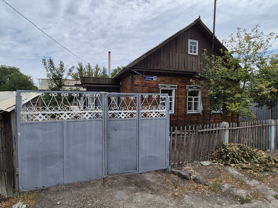 Продам  Дом по ул.Калиева!!!