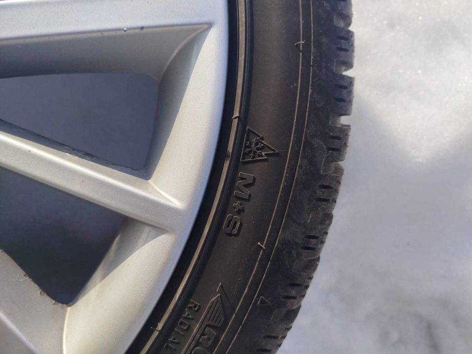 Jante 225/40R18 cu cauciucuri bune MS