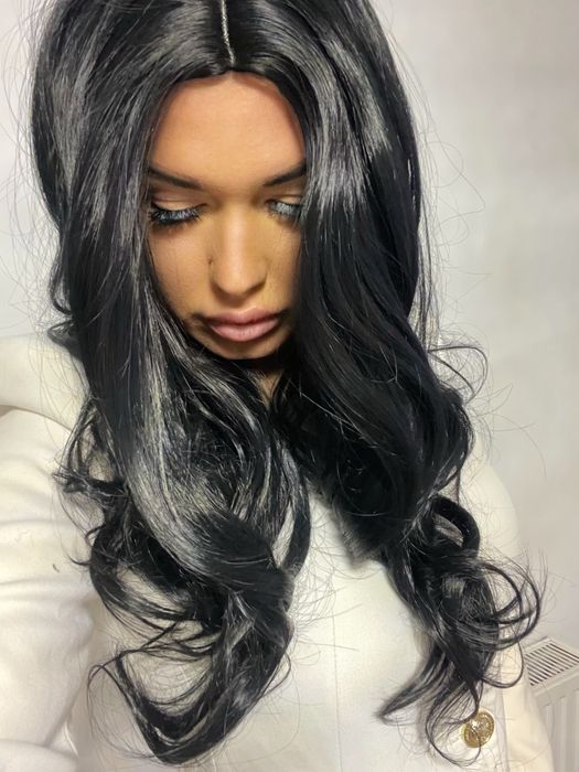 Peruca bruneta onduata