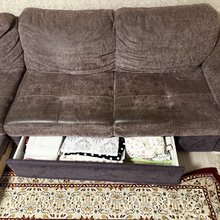 Продам диван !!!