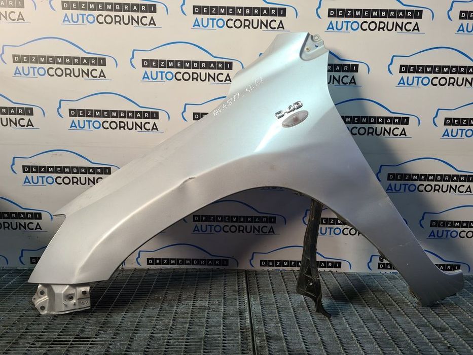 Aripa Stanga Fata Toyota RAV 4 III 2005 - 2009 4 Usi ARGINTIU (879)