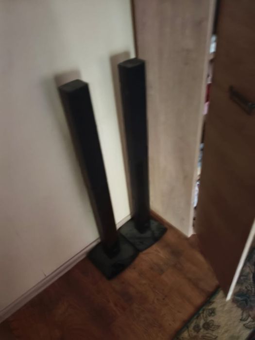 Напольные колонки LG — 2 шт.