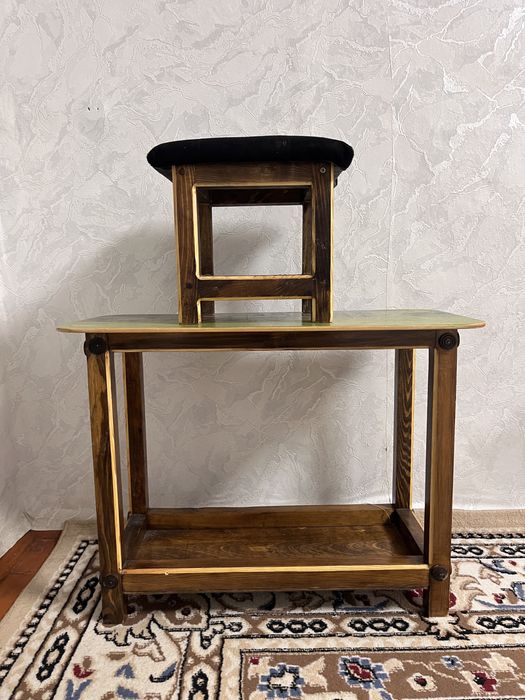 Столы стулья сатылады!!!