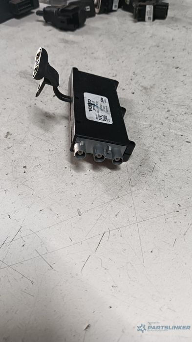 Amplificator Antena Volvo V50 (Mw, 545) [ 2003 - 2012 ] Oem 30737918