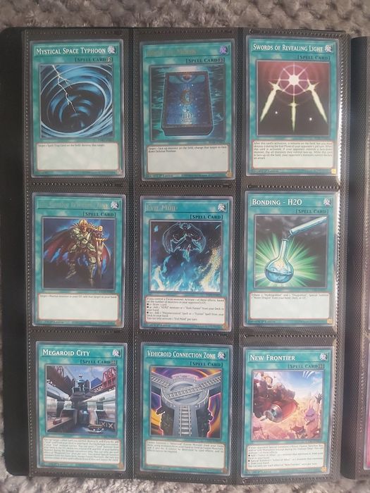 Оригинални Yu-Gi-Oh карти