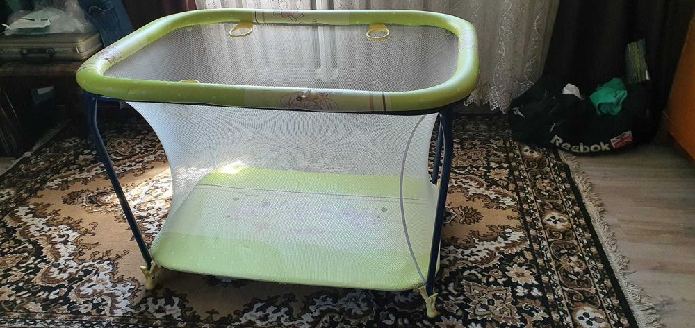 Манеж детский, просторный