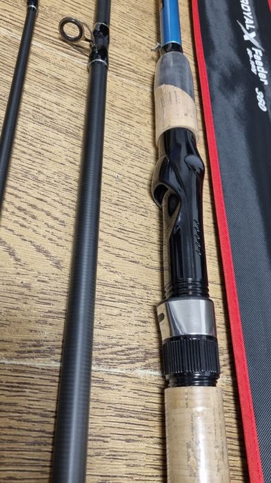 FEEDER PRO FL ROYAL X Feeder 3.60m 60-180 g