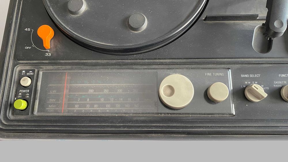 Combina muzicala SANYO GXT 4513UM