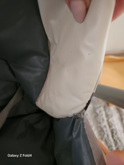 Vând scaun de masa bebe