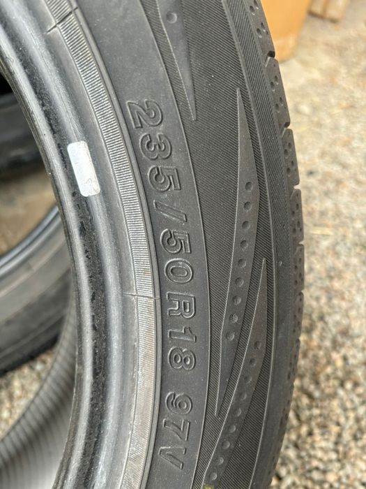 Резины комплект R18