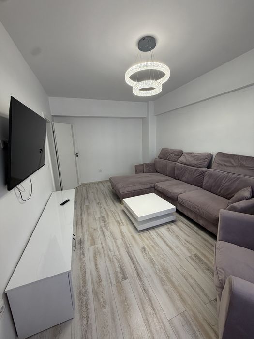 Vand apartament 2 camere bloc nou Dem Radulescu Ramnicu Valcea