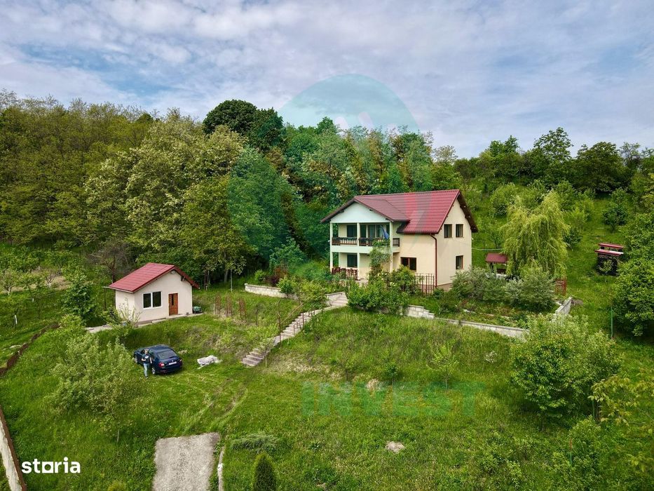 Oază de liniște și confort la poalele pădurii – Casa ta de vis!