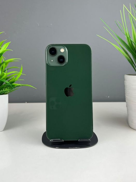 Телефон Apple iPhone 13 128GB